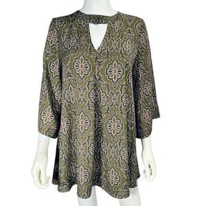 eesome Bell Sleeve Damask Printed Oversized Top